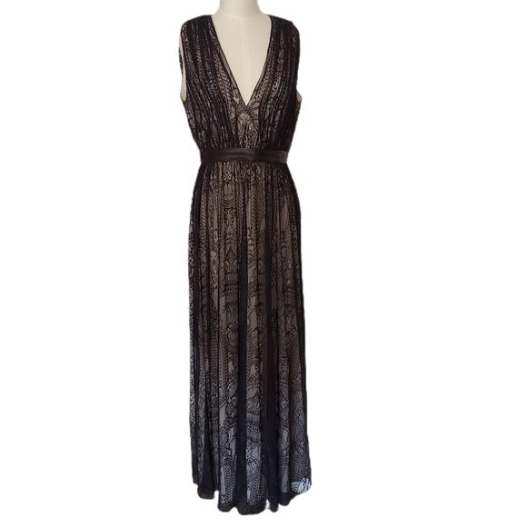 Alice + Olivia Sybil gown - Picture 3 of 16